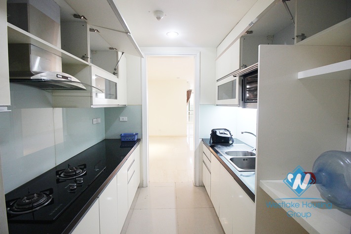 Unfurnished apartment for rent in P tower Ciputra